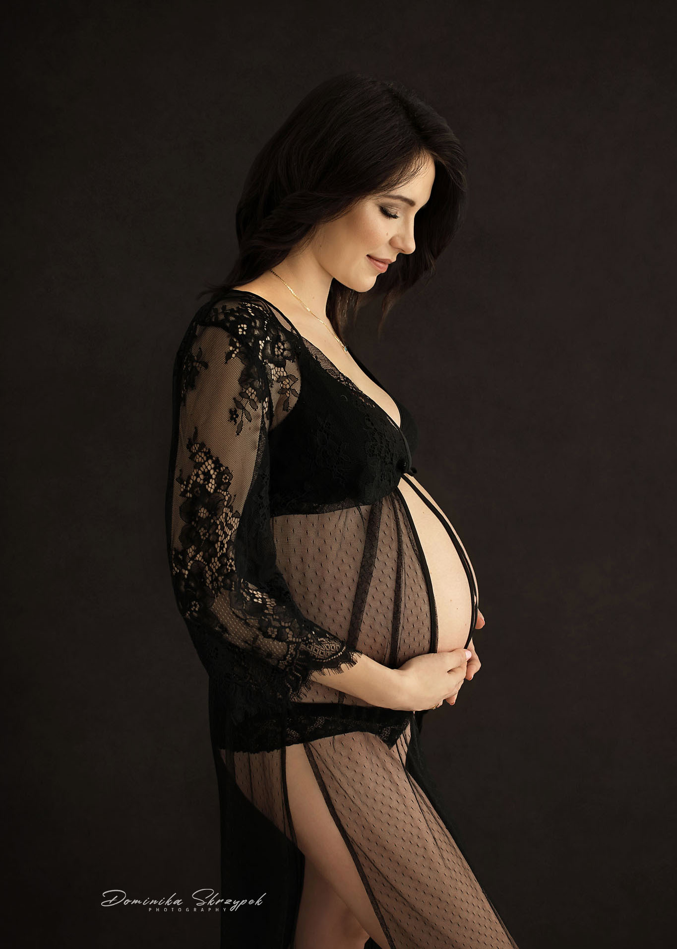 zmysłowe zdjęcia ciążowe, fotografia brzuszkowa warszawa