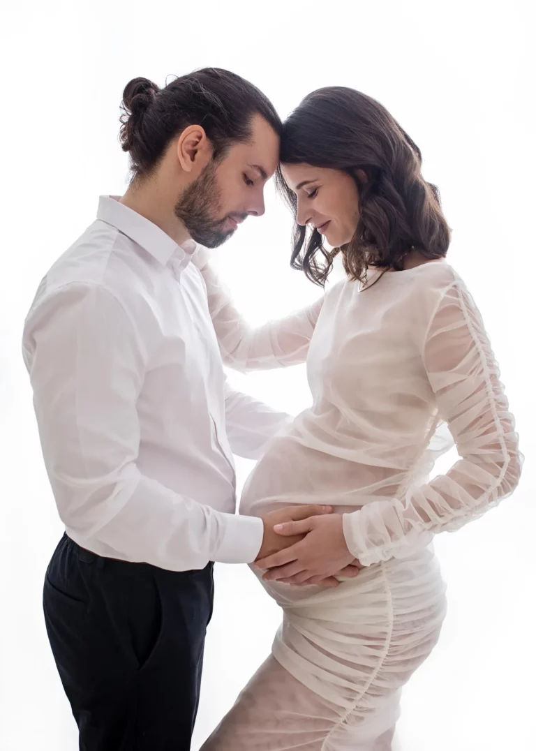 Maternity session in Warsaw – photography by Dominika, shot 8.