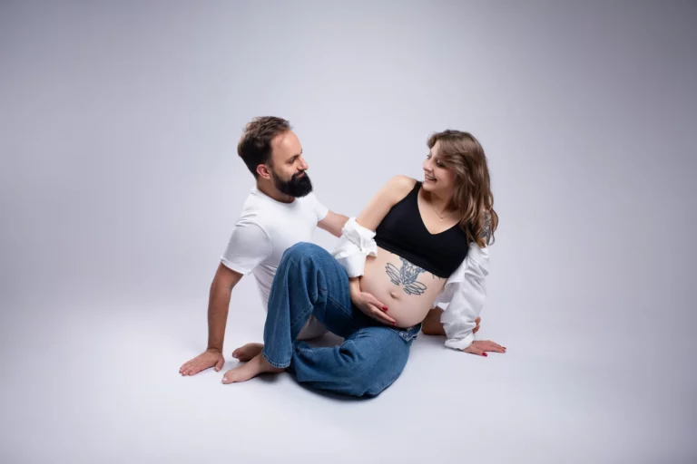 Maternity session in Warsaw – photography by Dominika, shot 22.