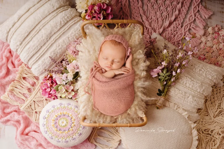 Newborn session in a Warsaw studio – photography by Dominika, shot 22.