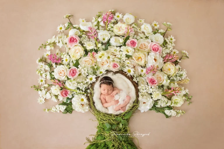 Creative newborn session in Warsaw – photography by Dominika, shot 23.