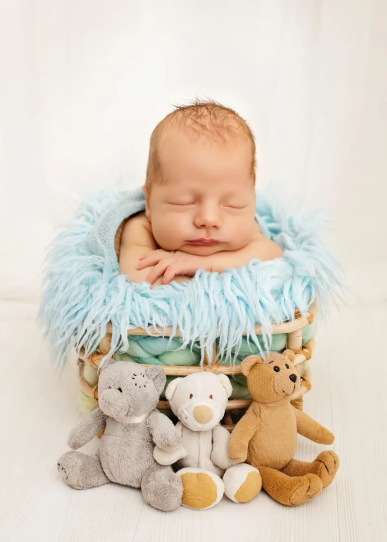 Newborn session in a Warsaw studio – photography by Dominika, shot 39.