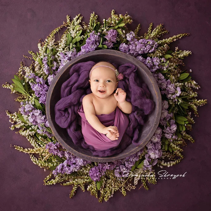 Creative newborn session in Warsaw – photography by Dominika, shot 41.