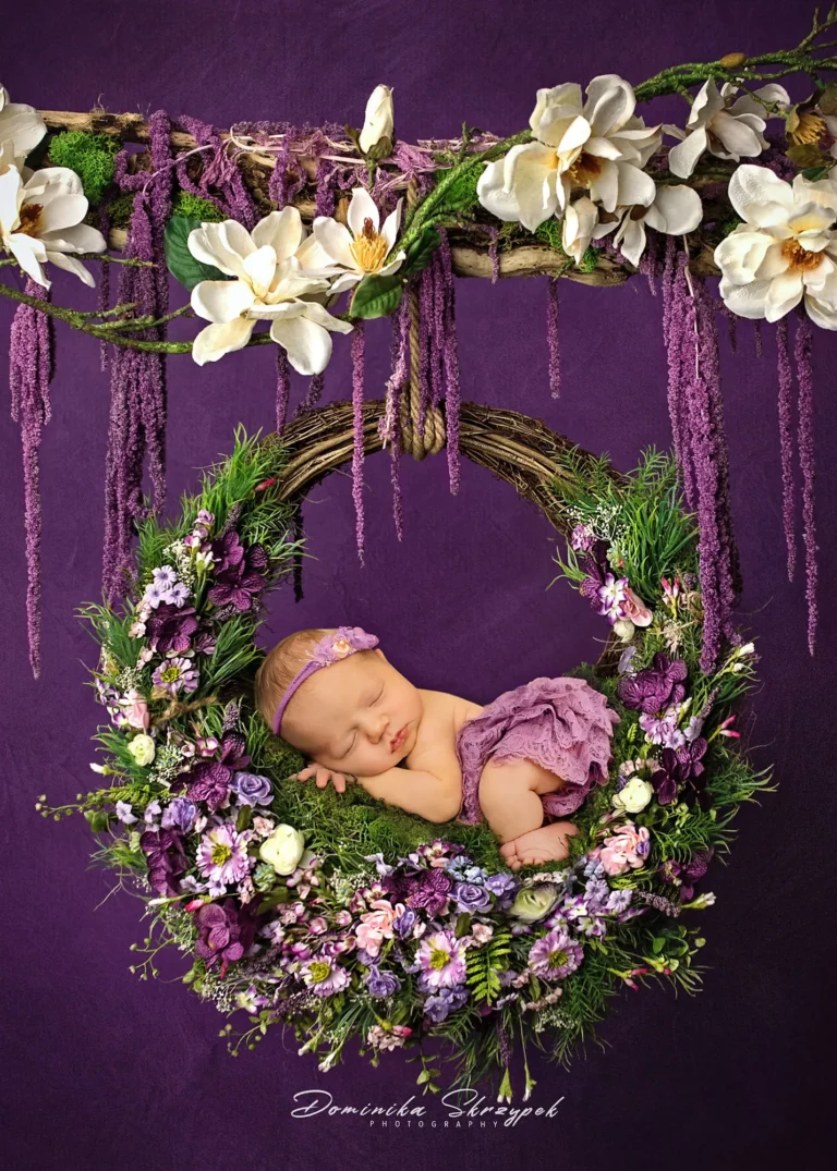 Creative newborn session in Warsaw – photography by Dominika, shot 56.