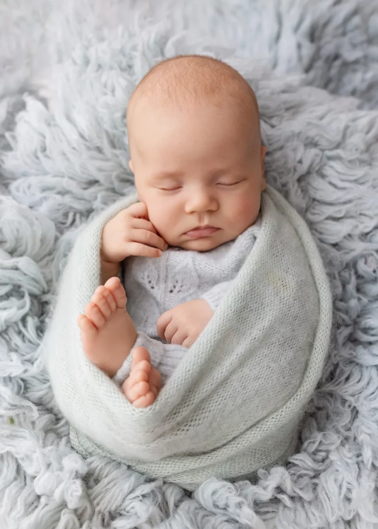 Newborn session in a Warsaw studio – photography by Dominika, shot 58.