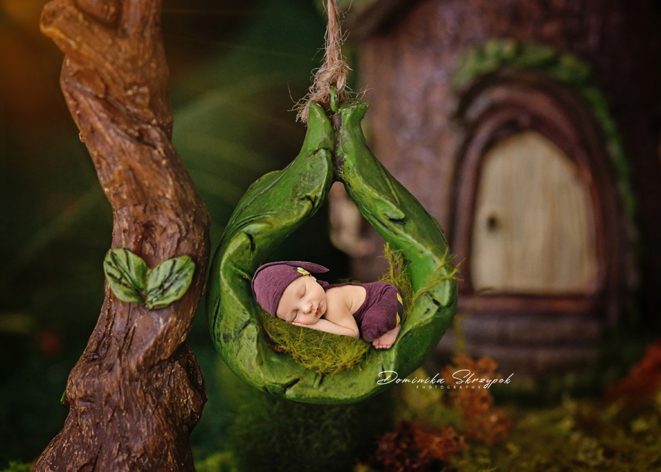 Little gnome newborn session warsaw