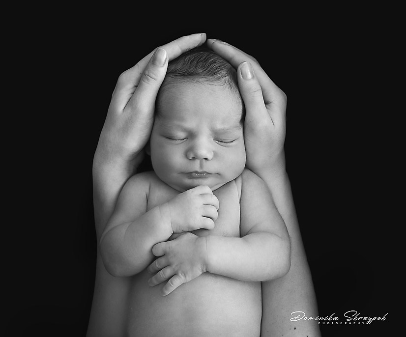 b w 1 newborn session warsaw